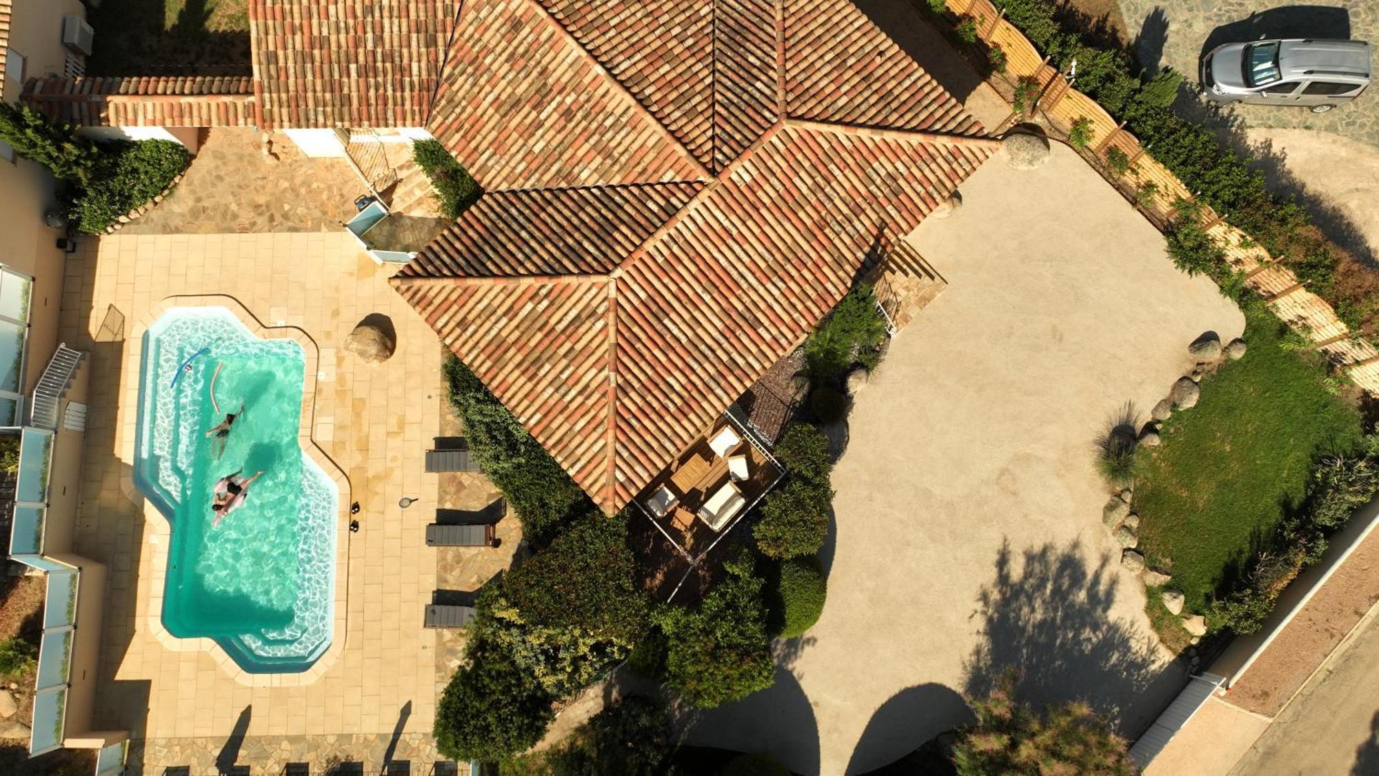 Villas Cala Corsa - 3 Et 4 Chambres - Cala Rossa Porto-Vecchio - Villas Entierement Climatisees Avec Piscine Chauffee Partagee Et Piscines Privees - Internet Gratuit Buitenkant foto
