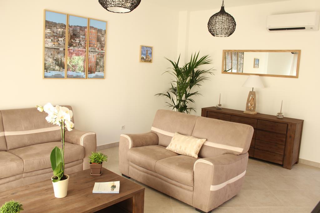 Villas Cala Corsa - 3 Et 4 Chambres - Cala Rossa Porto-Vecchio - Villas Entierement Climatisees Avec Piscine Chauffee Partagee Et Piscines Privees - Internet Gratuit Buitenkant foto